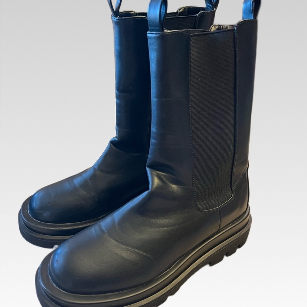 Cape Robbin Black Ankle Boots size 10